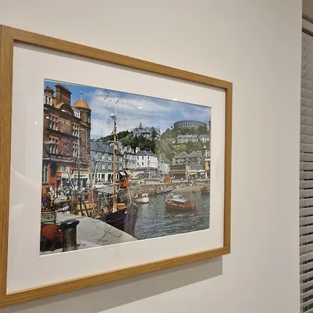 The Rail & Ferry Den * Oban