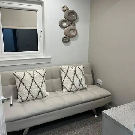 Glenshellach Apartment *