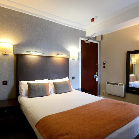 Columba Hotel 3*