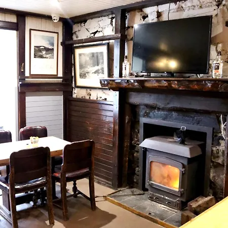 Tigh An Truish Hotel *