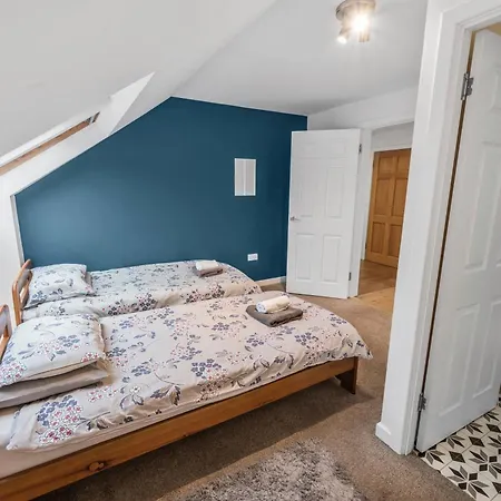 Stunning 2br Loft In - Sea Views Apartment