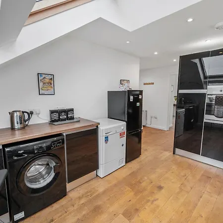 Stunning 2br Loft In - Sea Views Apartment Oban