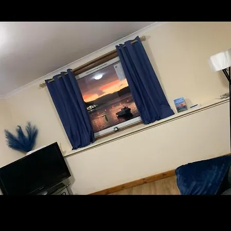 Panoramic Harbour View Apartment Oban