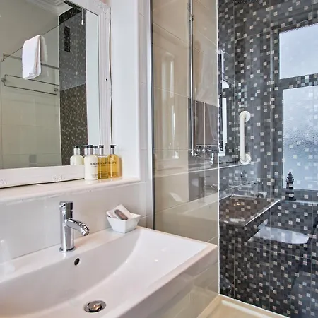 Mackays 4* Oban