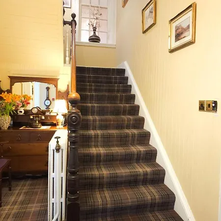 Bed & Breakfast Ards House 4*