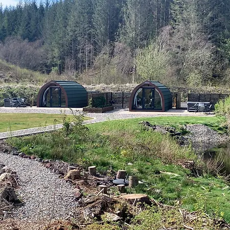 Tawny Owl Pod With Hot Tub Oban