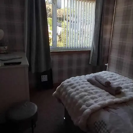 Don Muir Guest house