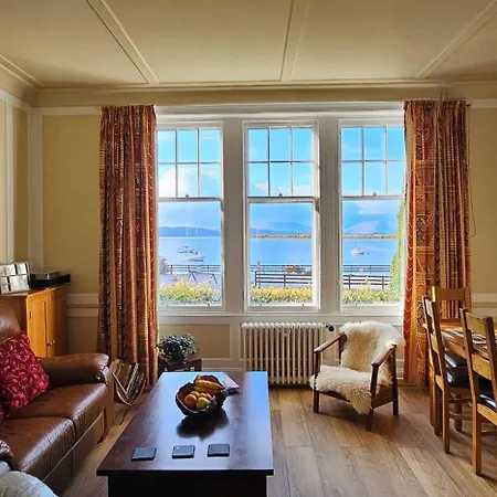Bed & Breakfast Ards House 4*