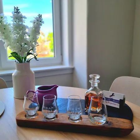 Apartment The Distillers Den Oban