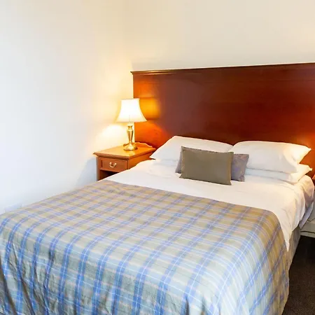 The Royal Hotel 3*