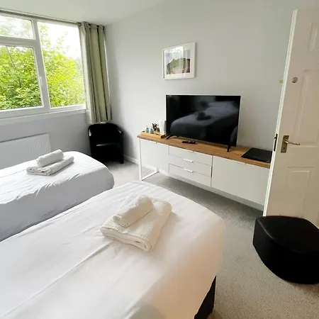 King's Knoll Hotel