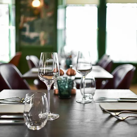 The Perle &