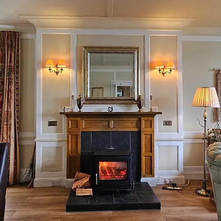 Ards House Bed & Breakfast 4*