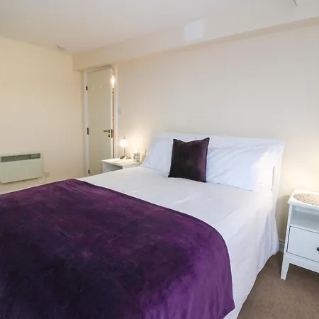 Apartment Seaview Lismore House