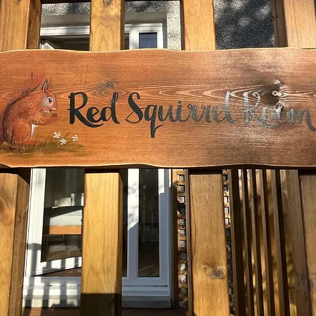 Red Squirrel Homestay