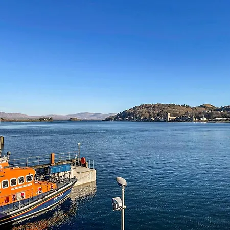 Airds * Oban