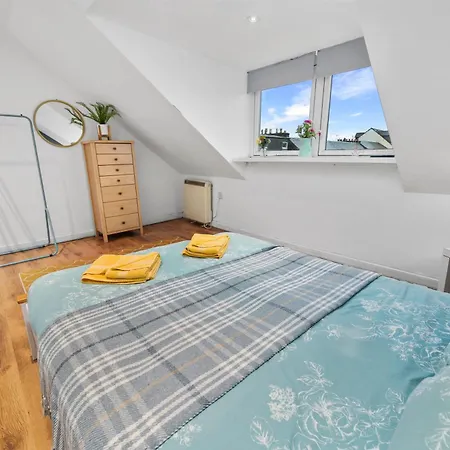 Beautiful 2br With Mccaigs Tower Views Apartment Oban