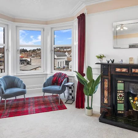 Apartment Bay Views - Fireplace, Games & Books Oban