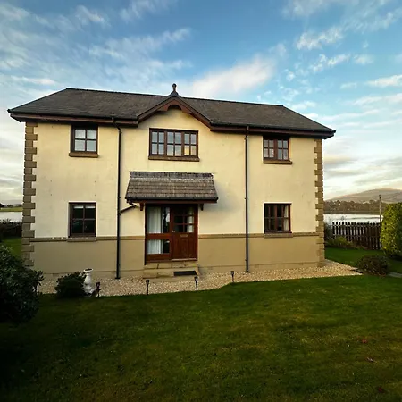 Holiday home Lochedge House