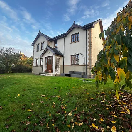 Holiday home Lochedge House