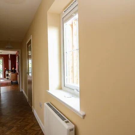 Tirlaggan Ur Holiday home