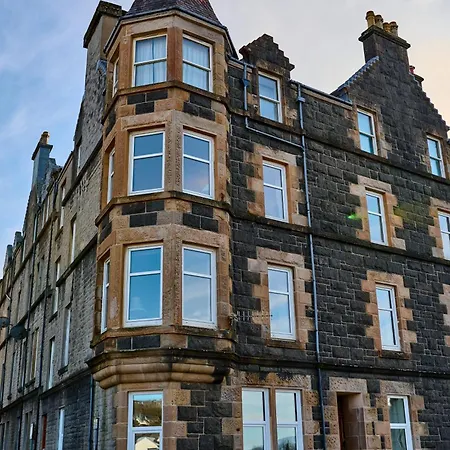 Bay Views - Fireplace, Games & Books * Oban