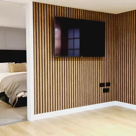 5 Apartment *