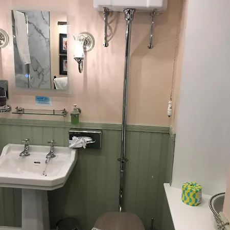 Blair South 3*