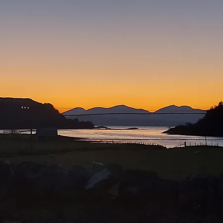 Acomodação com café da manhã  Garragh Mhor 3*