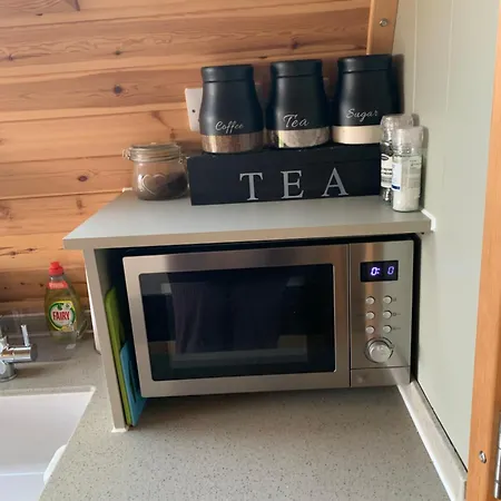 Holiday home Tawny Owl Pod With Hot Tub Oban