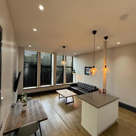 Apartment Campbell Street