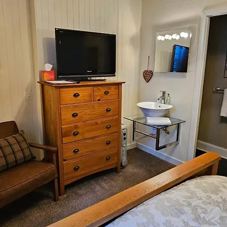 Ards House Bed & Breakfast 4*