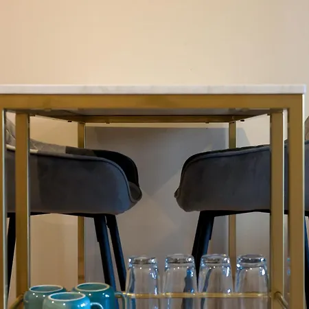 Netherbrae Apartment *