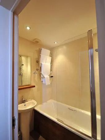 Columba 3*