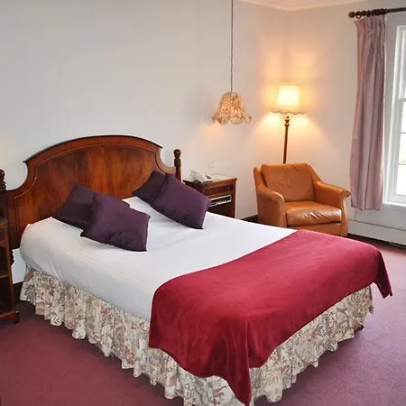 Knipoch House Hotel 4*