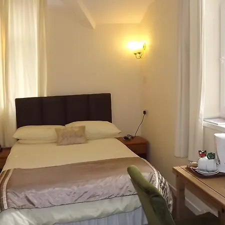 Palace - Small 3* Oban