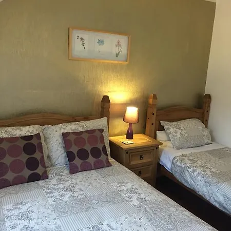 Tanglin Guest House 3*