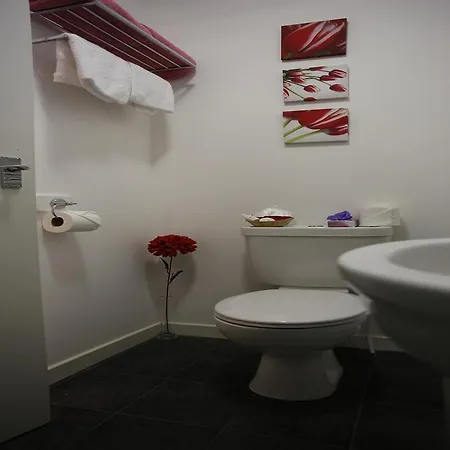 Bed & Breakfast Elderslie