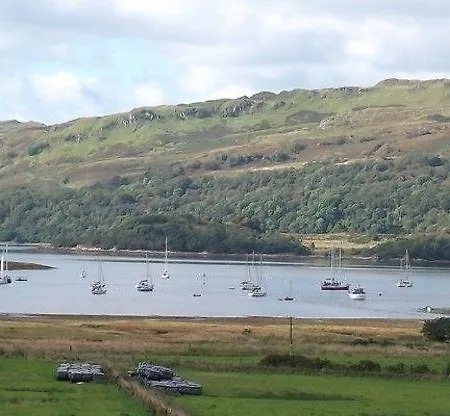 Glenmore Hotel