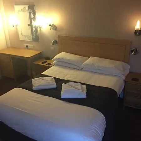 Sutherland House Guest house 3*