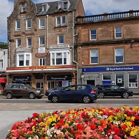 Kings Arms Holiday