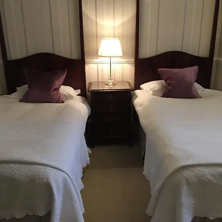 Glenburnie House Guest house
