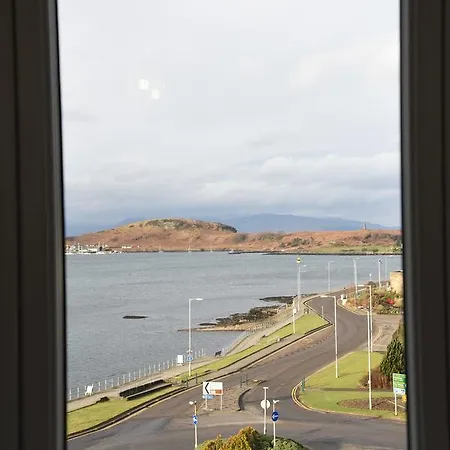 Corran House Guest house