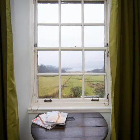 Glenmore Hotel