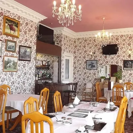 Palace - Small Guest house