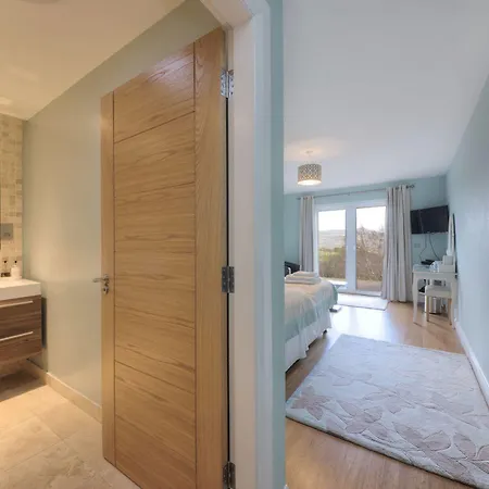Aspen 5*