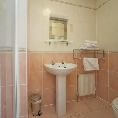 Lochnell Arms 3*