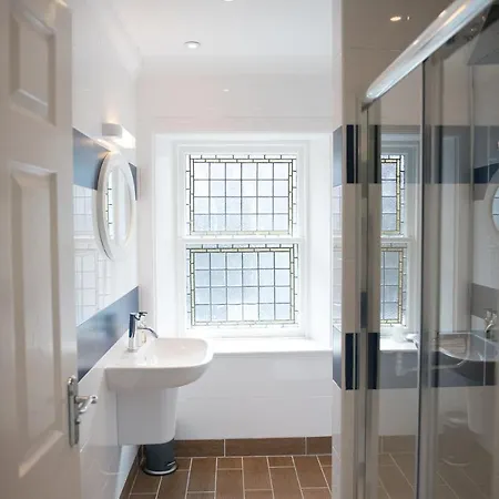 Mackays 4* Oban
