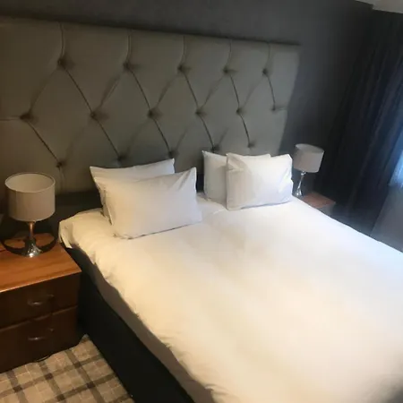 The Scot Hotel 3*