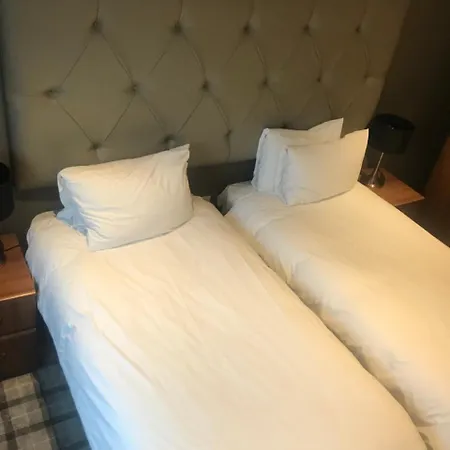 Hotel The Scot 3*